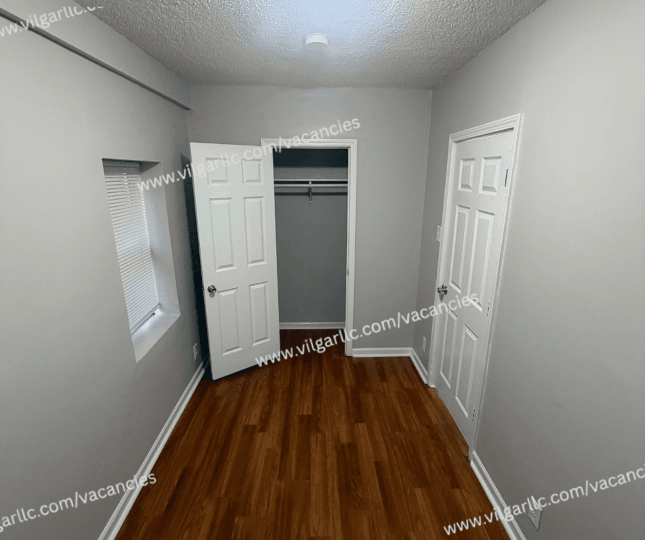 East Chicago Apartment: 5006 Magoun