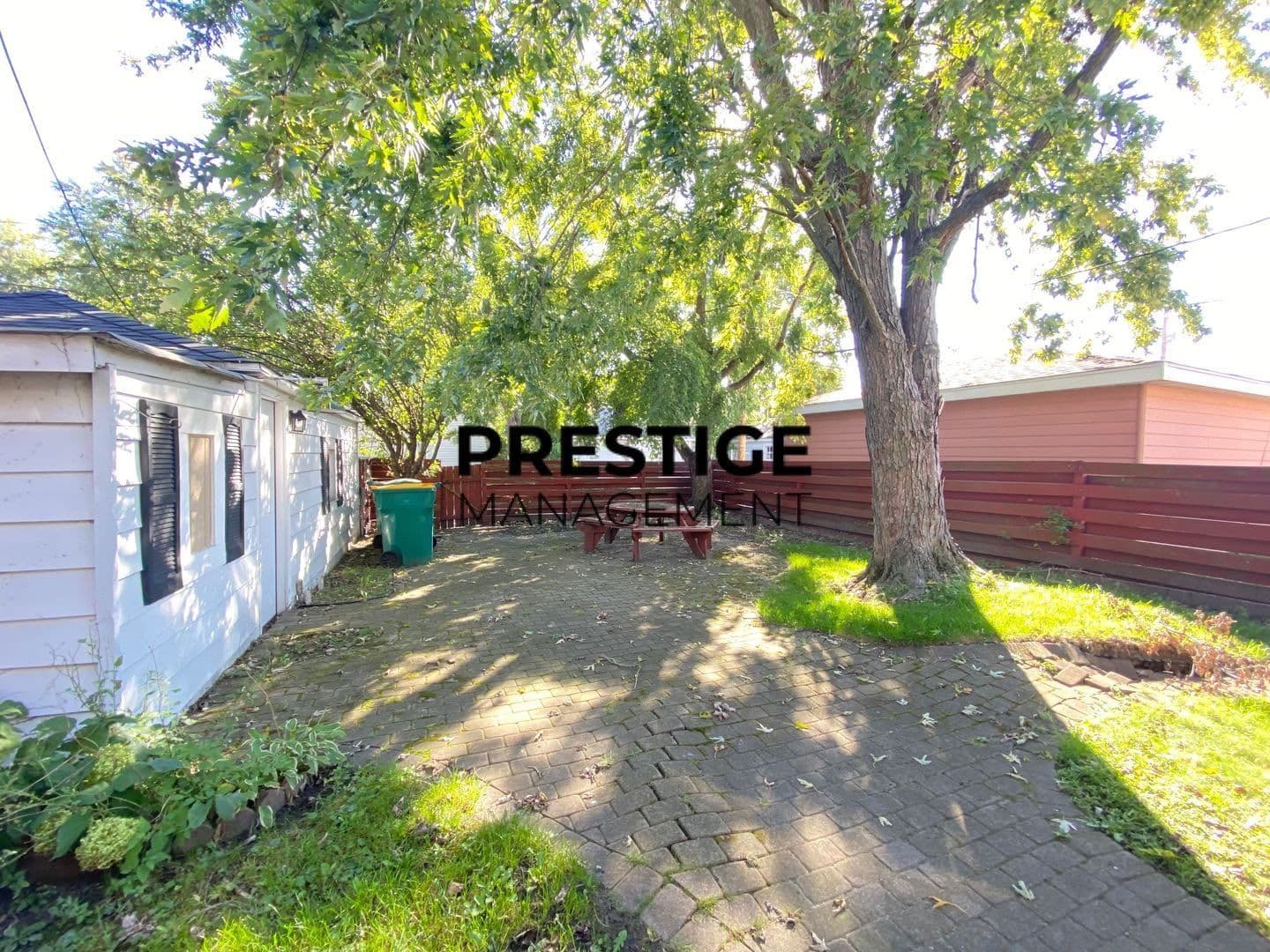 Munster House: 8215 Hohman