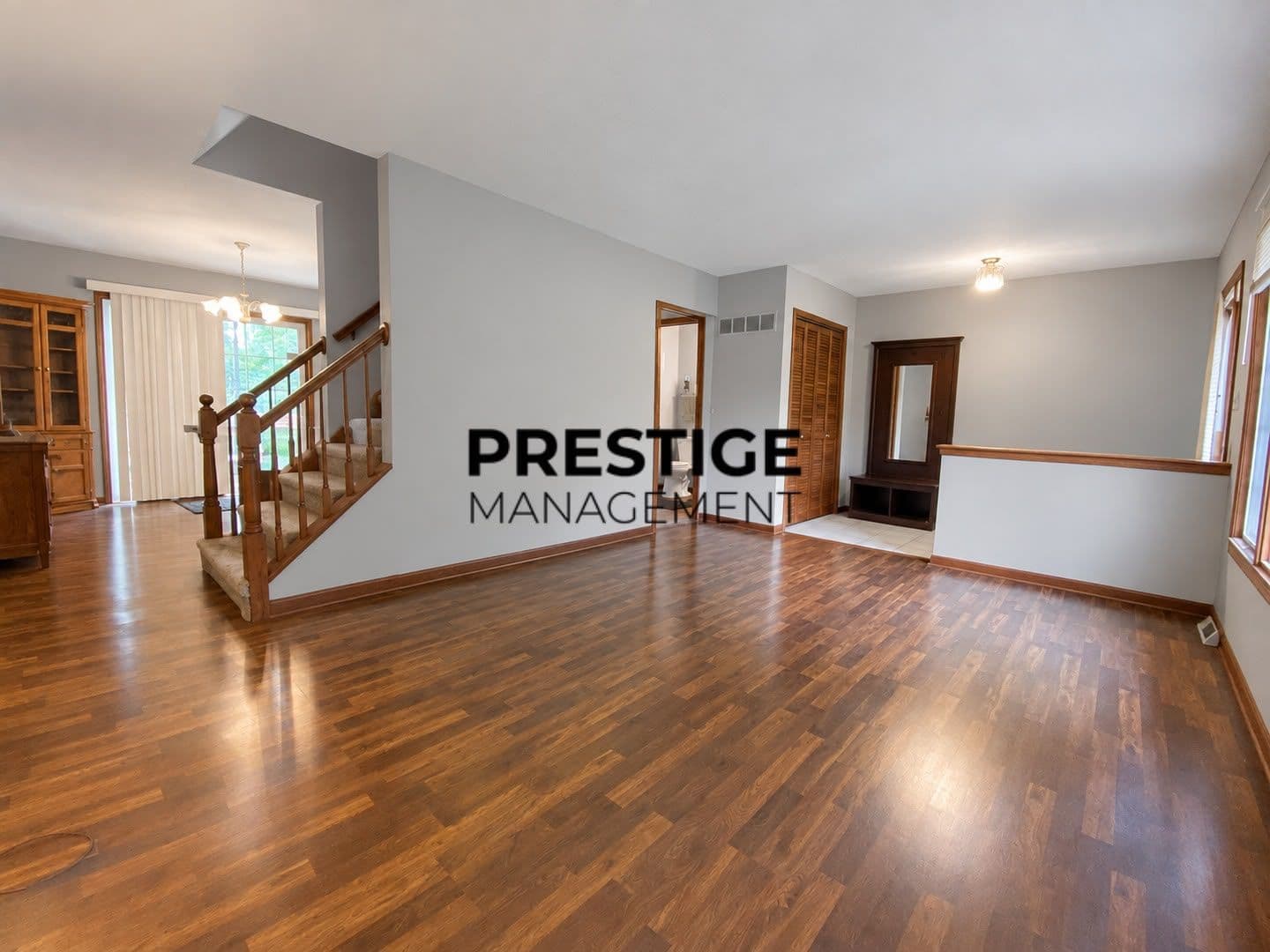 Schererville House: 36 Lilac Ct