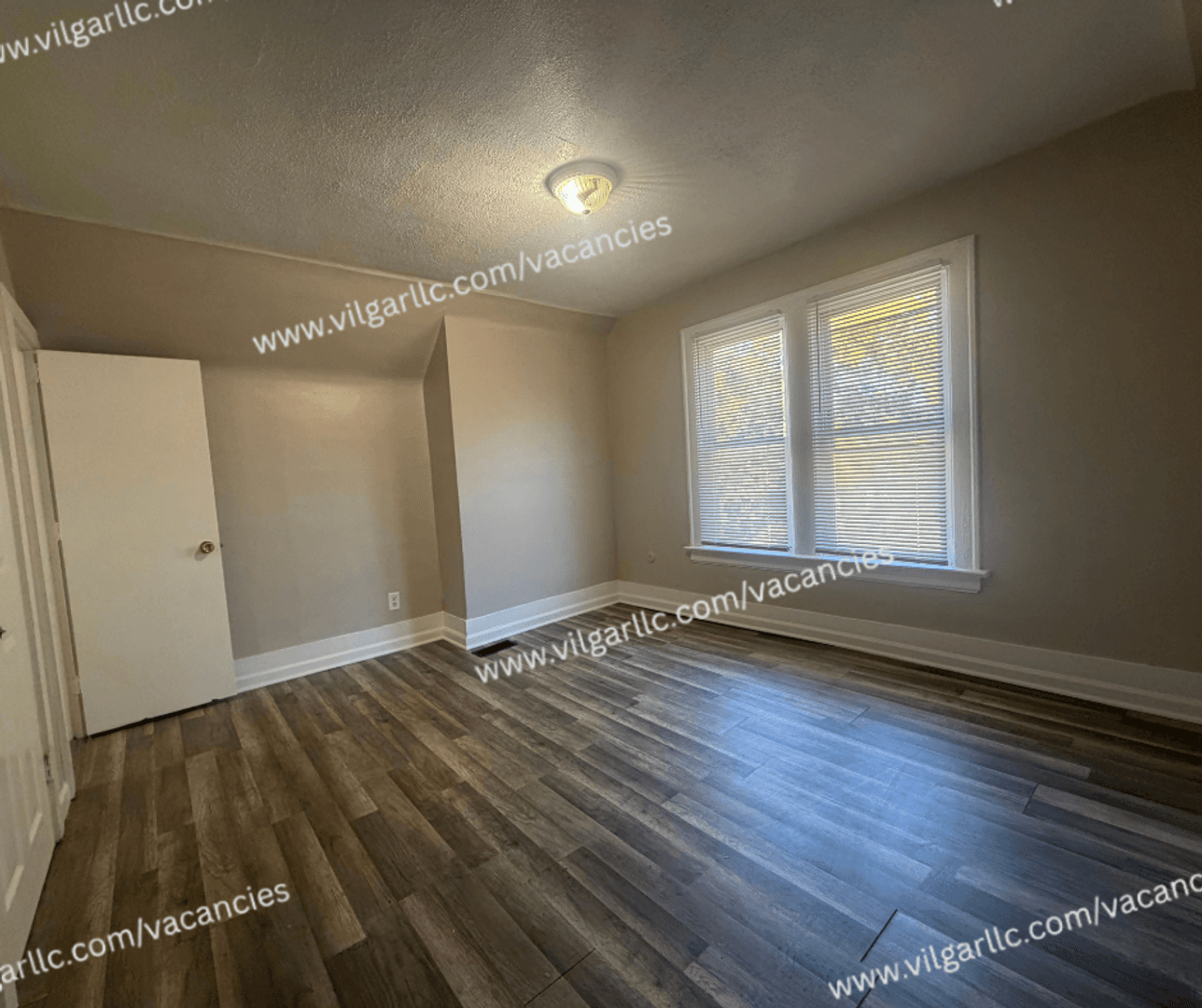 Hammond House: 5546 Walter