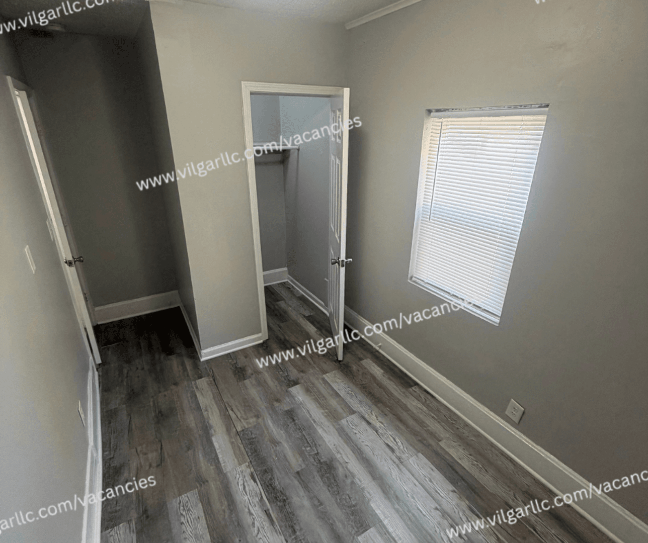 East Chicago Apartment: 5006 Magoun