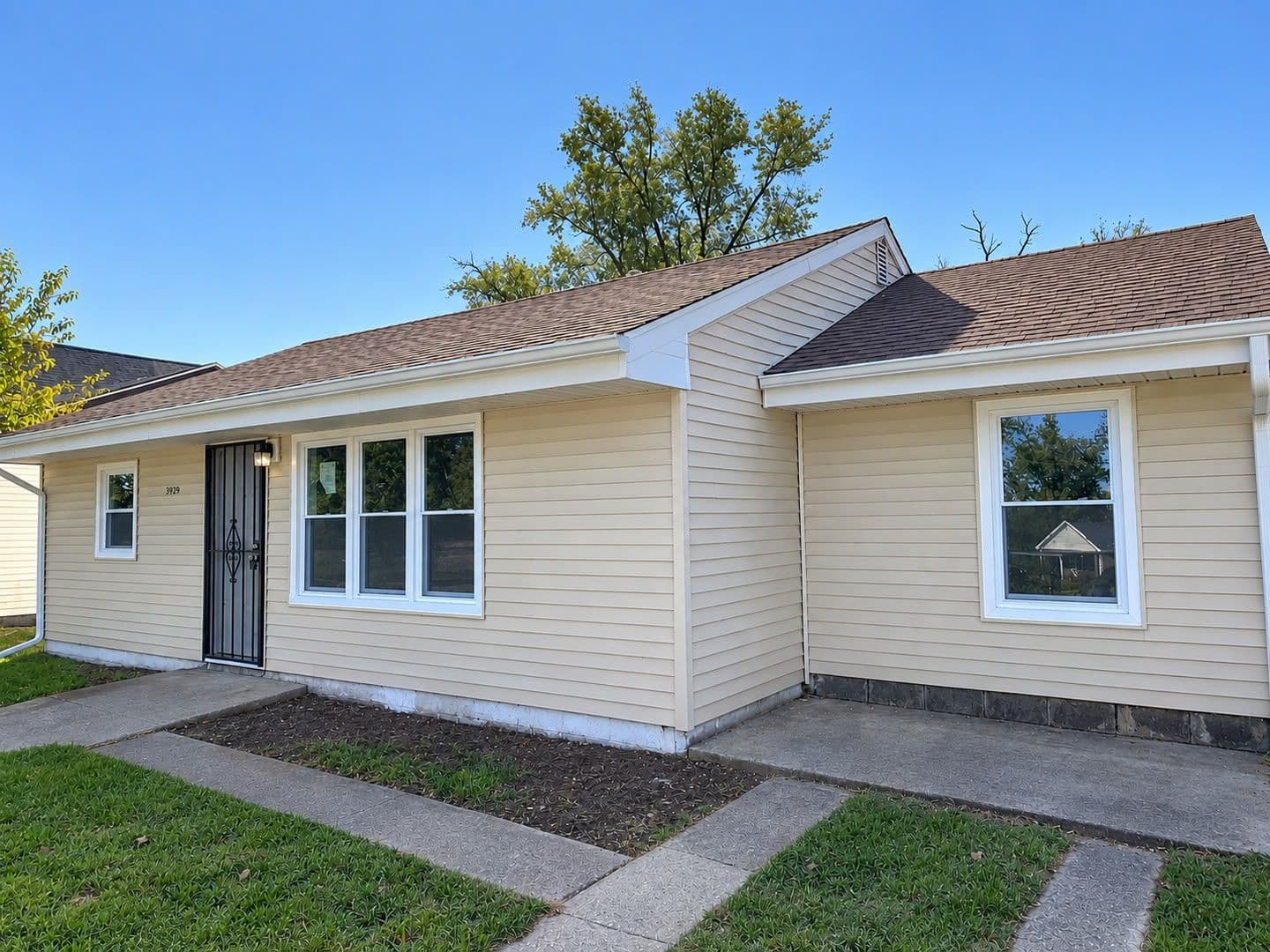 Gary House: 3929 13th Ave