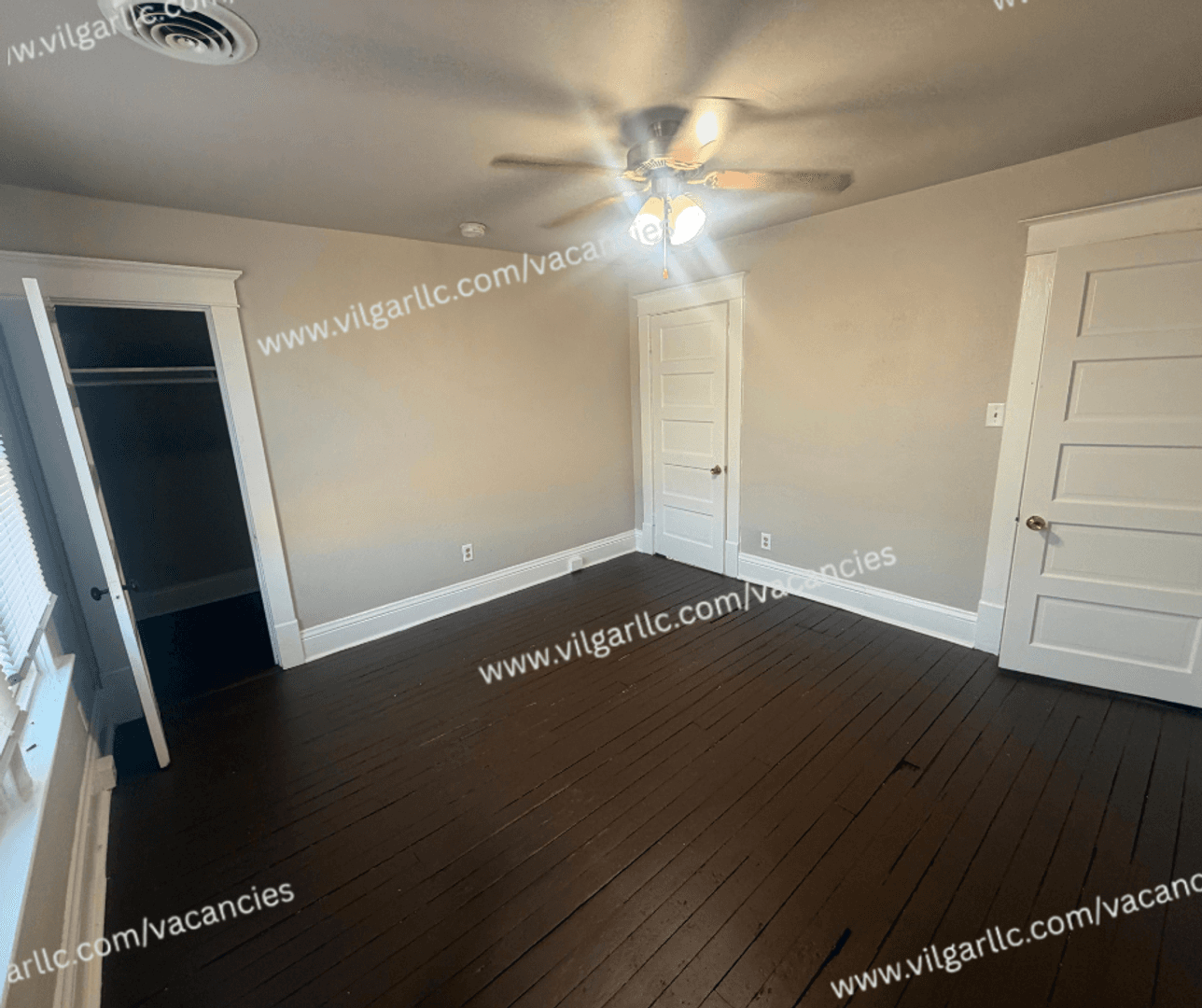 Gary Apartment: 1126 Rutledge St.