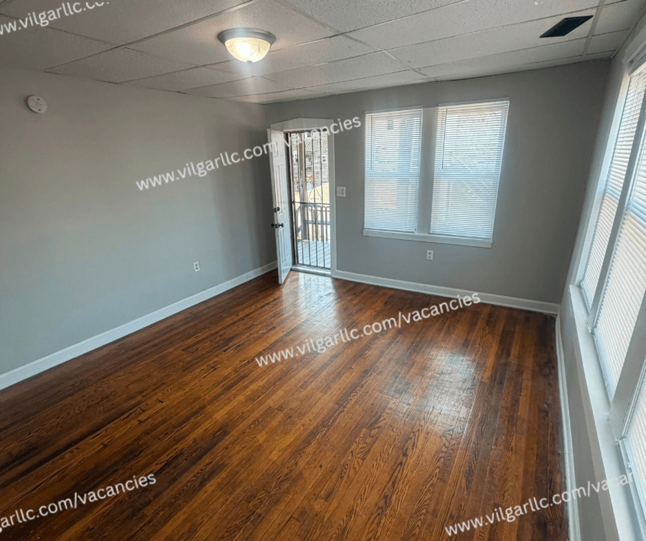 East Chicago Apartment: 4002 Alder St.
