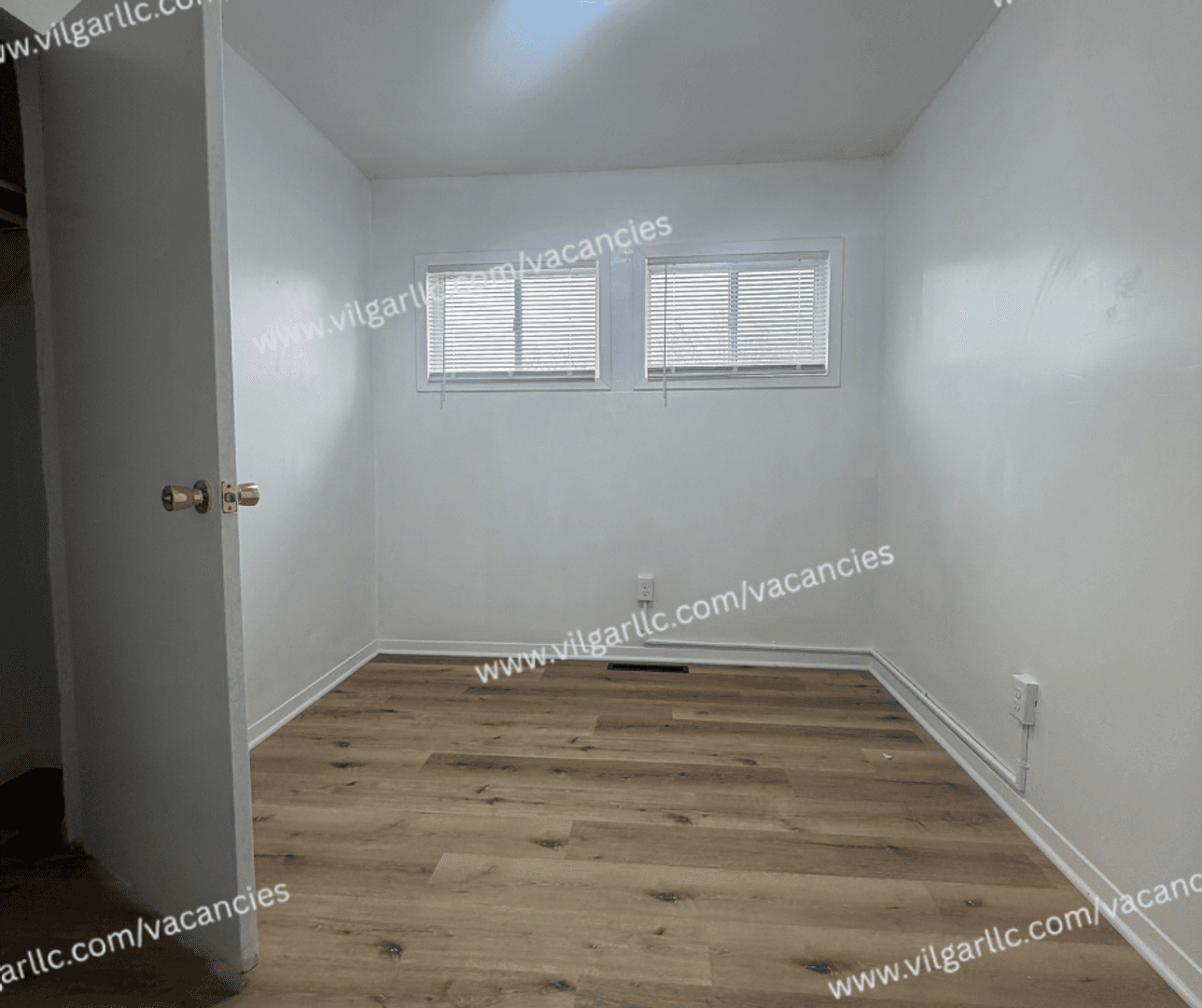 Gary House: 2700 Central Dr