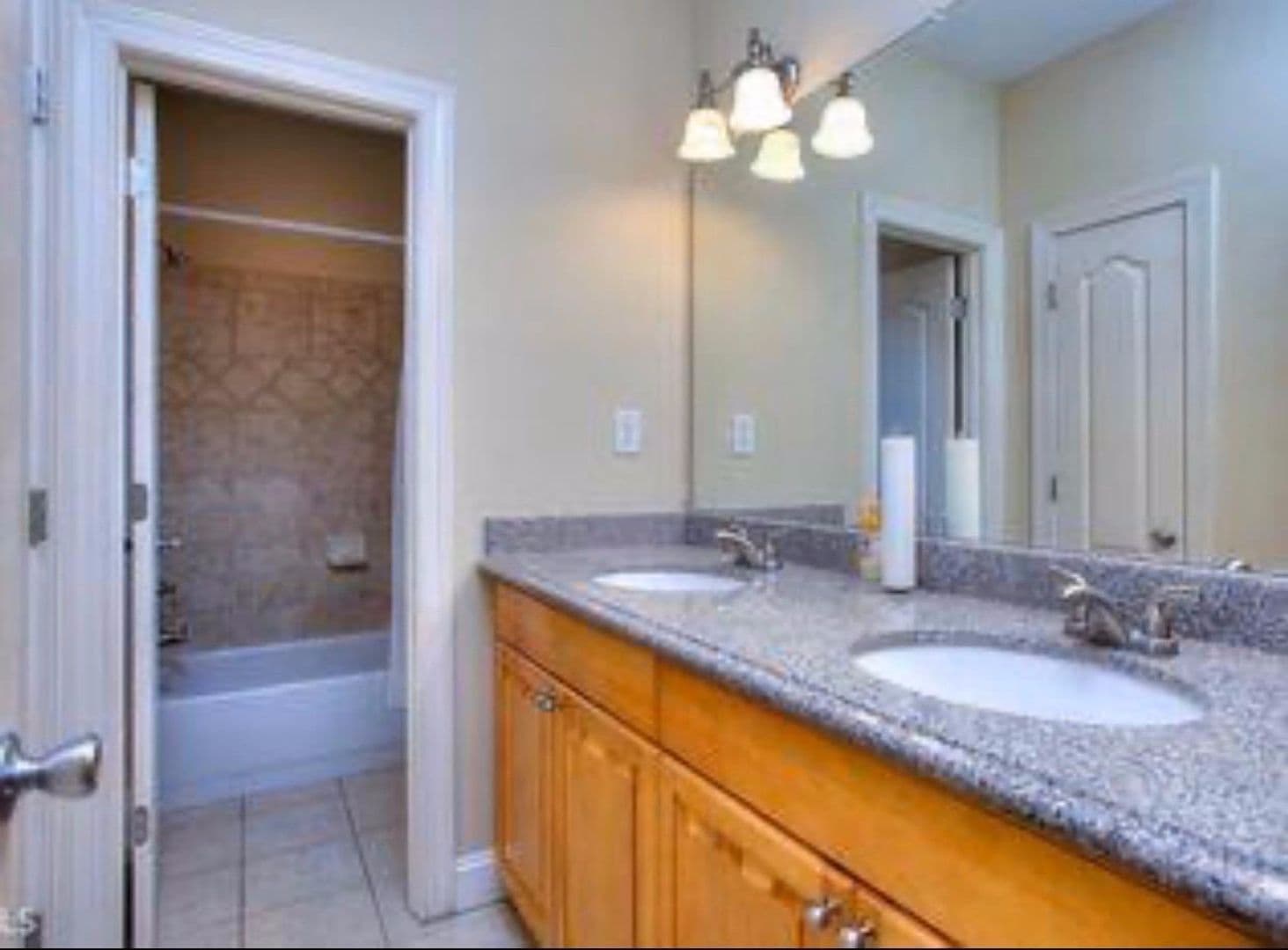 Decatur Apartment: 2901 Battlecrest Drive