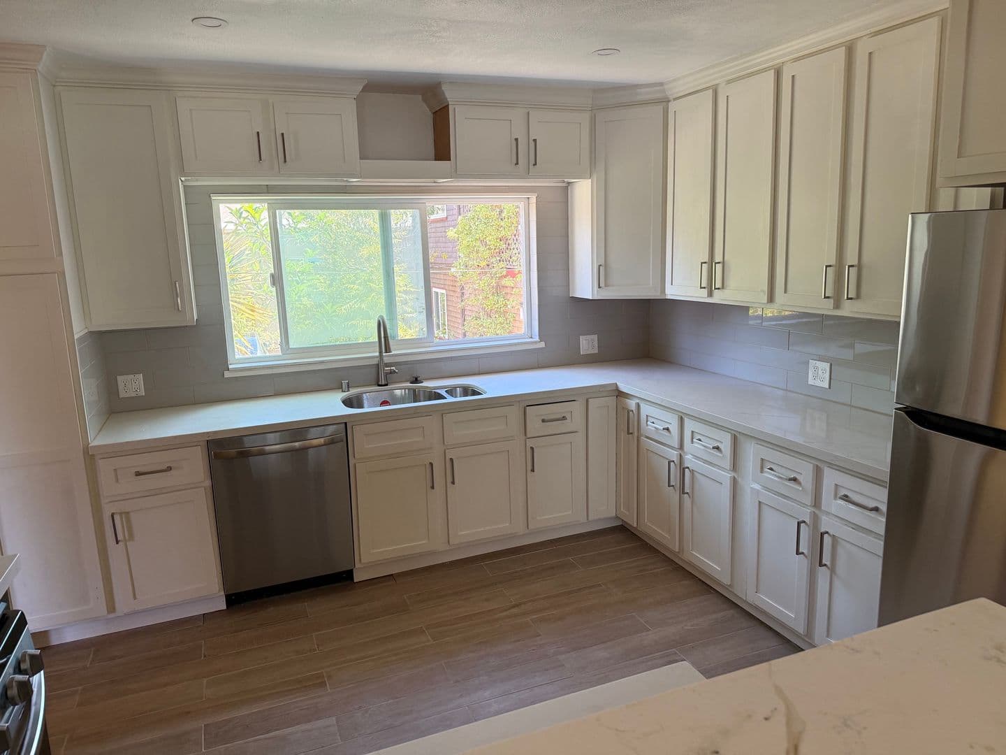 Oakland Apartment: 667 65th St