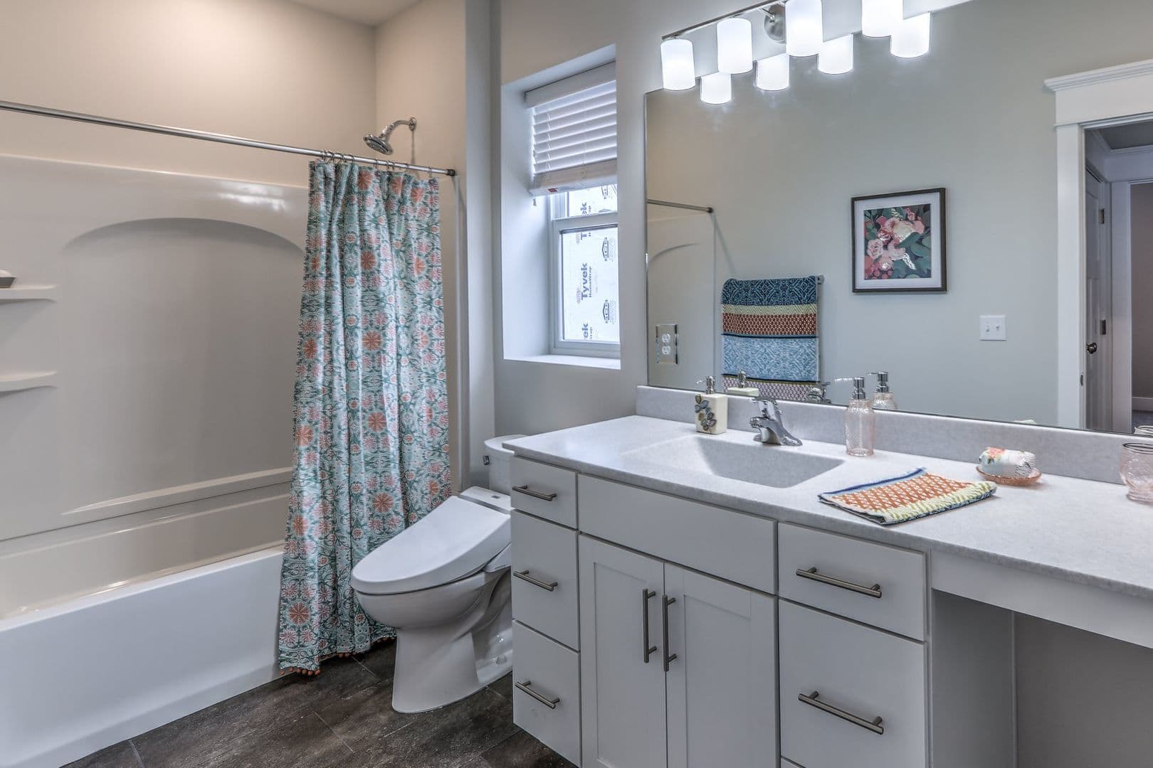 Omaha Apartment: 13178 Lincoln Road