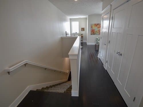 Omaha Apartment: 13178 Lincoln Road