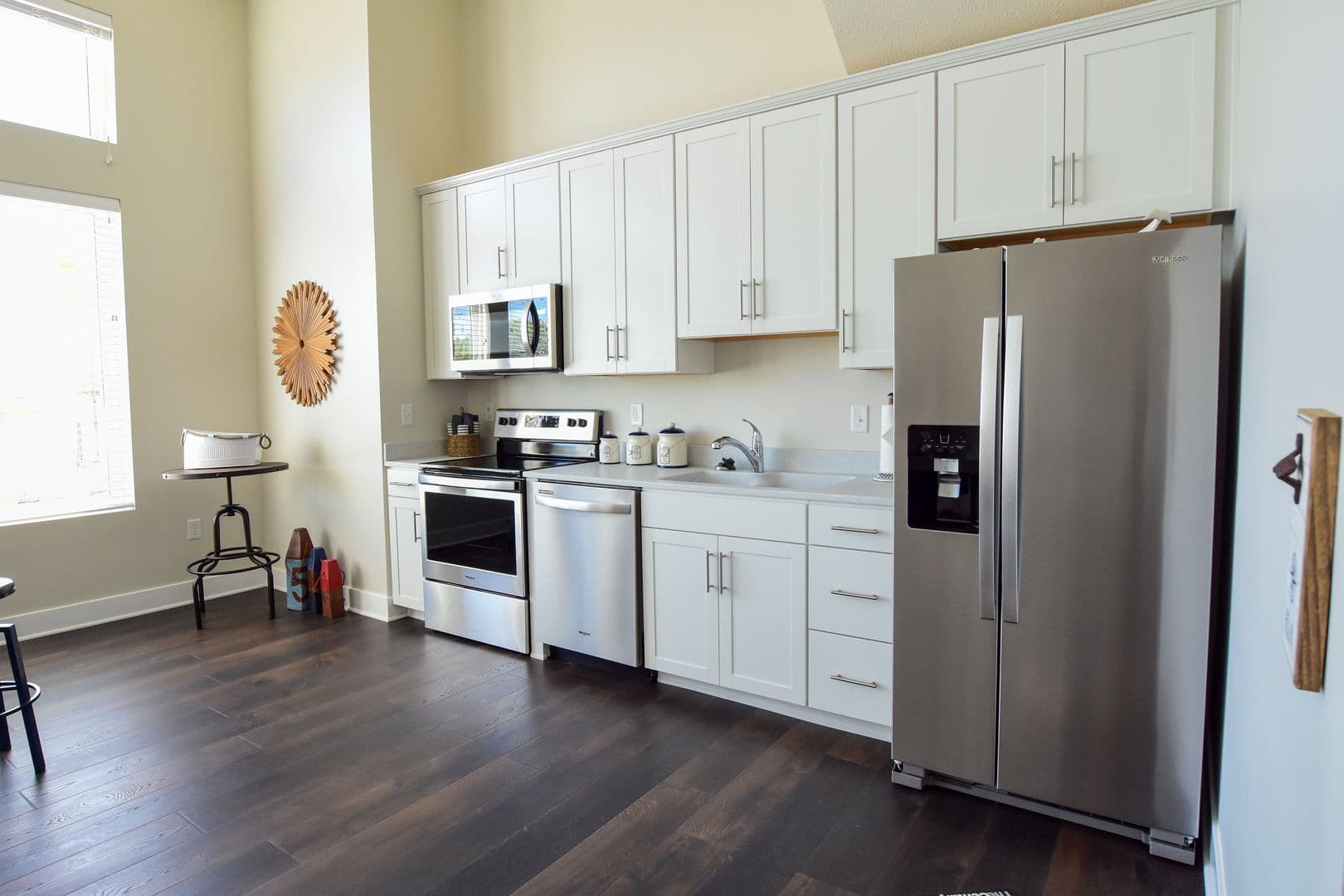 Omaha Apartment: 13178 Lincoln Road