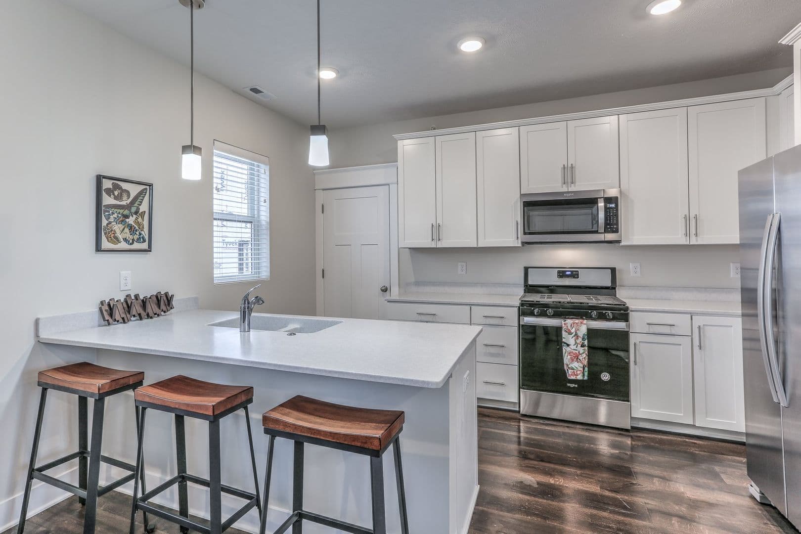 Omaha Apartment: 13178 Lincoln Road