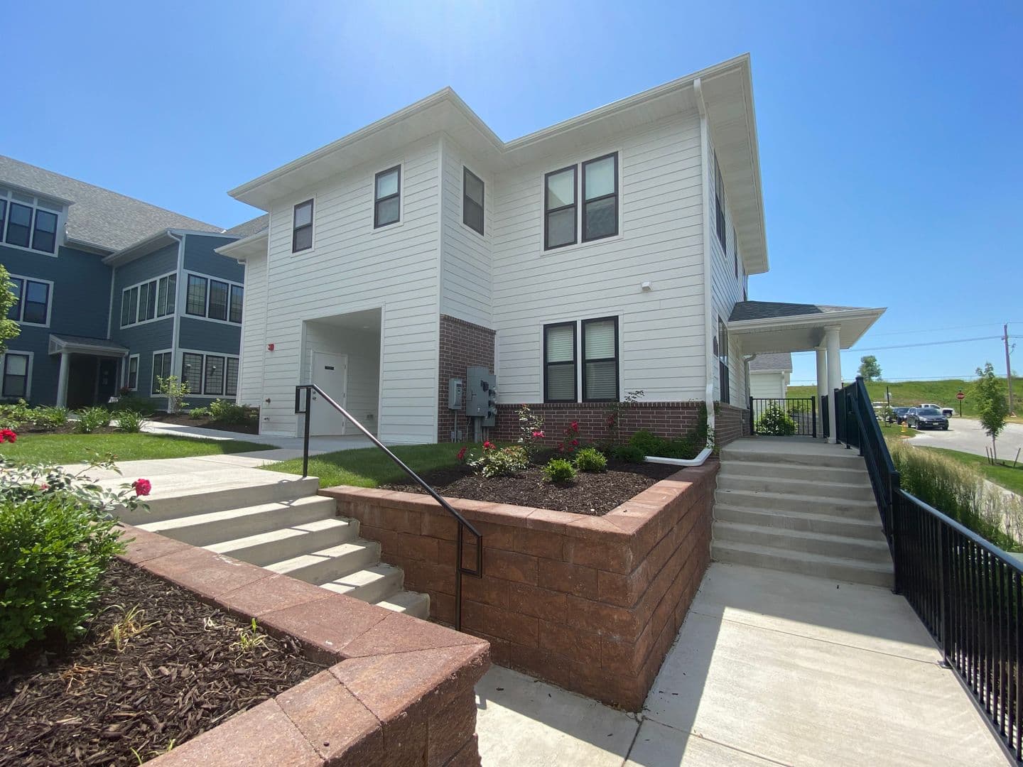 Omaha Apartment: 13178 Lincoln Road
