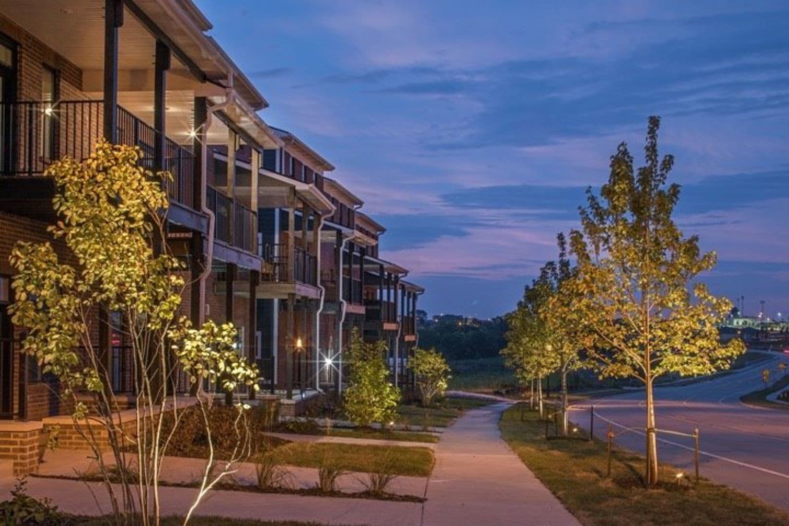 Omaha Apartment: 13178 Lincoln Road
