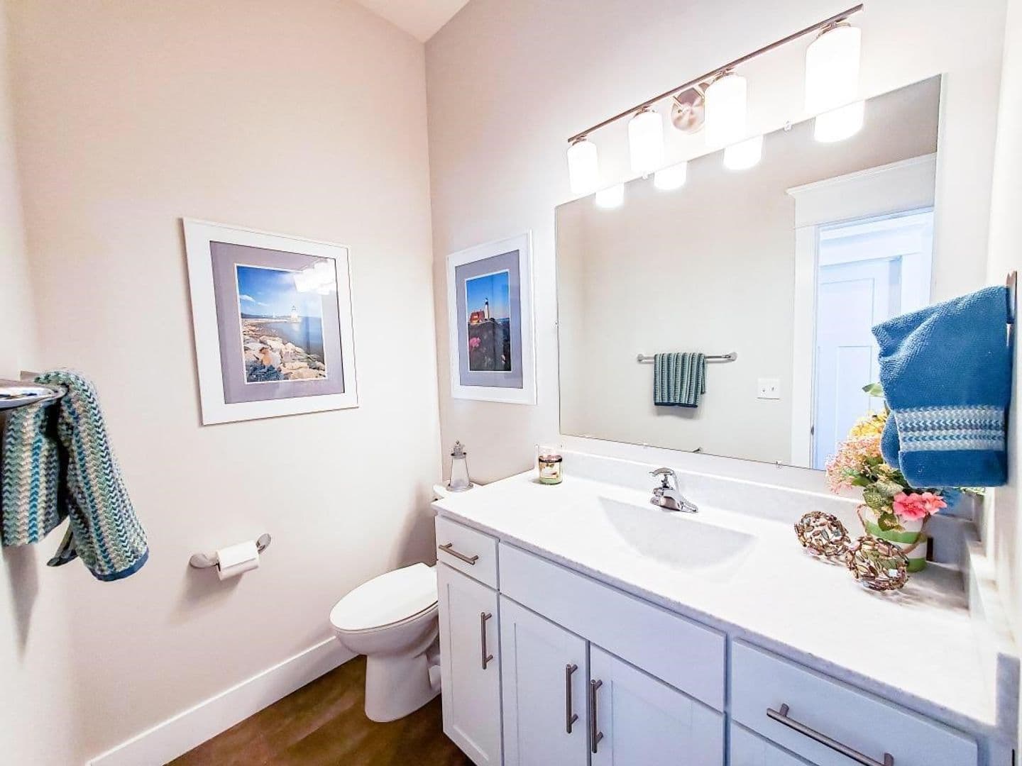 Omaha Apartment: 13178 Lincoln Road