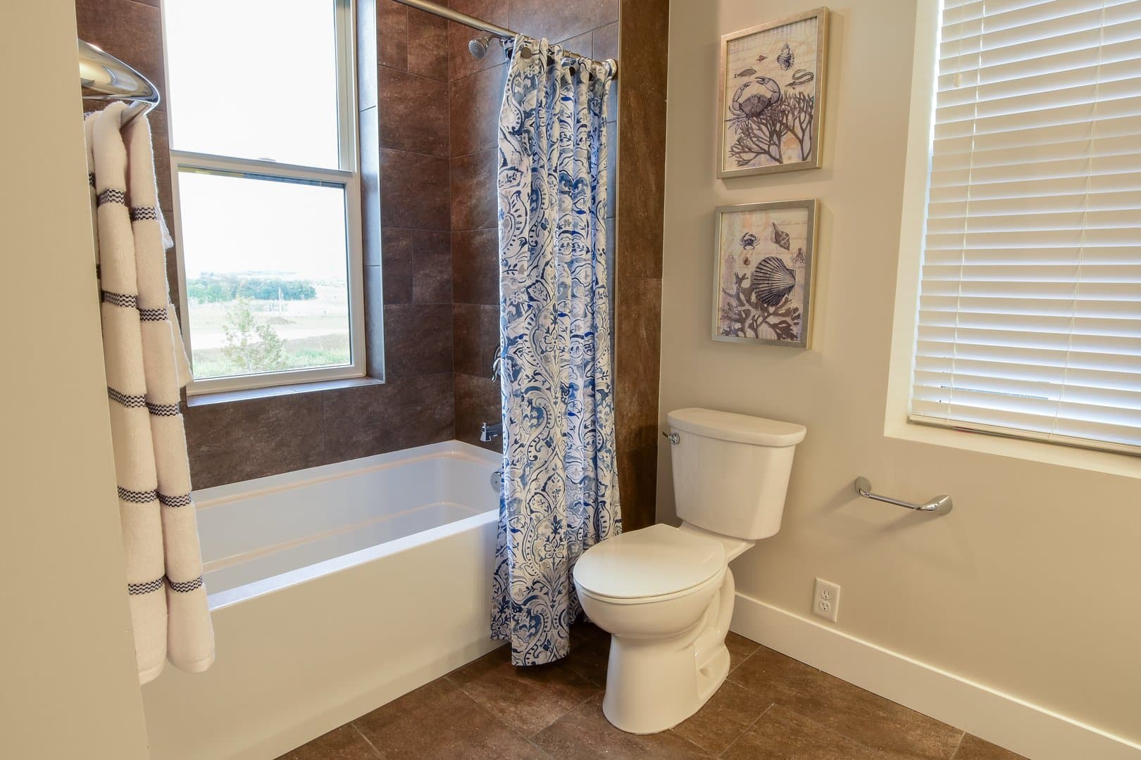 Omaha Apartment: 13178 Lincoln Road