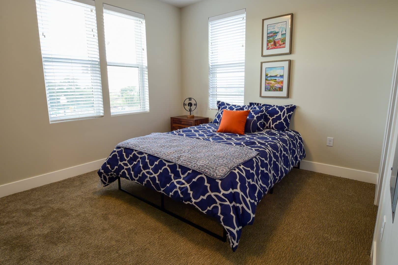 Omaha Apartment: 13178 Lincoln Road