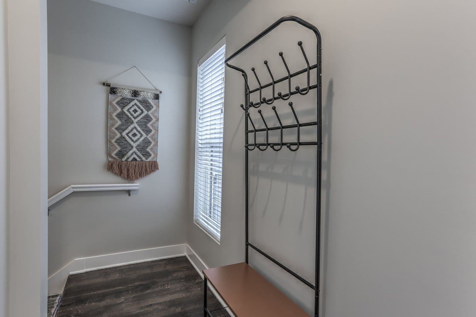 Omaha Apartment: 13178 Lincoln Road