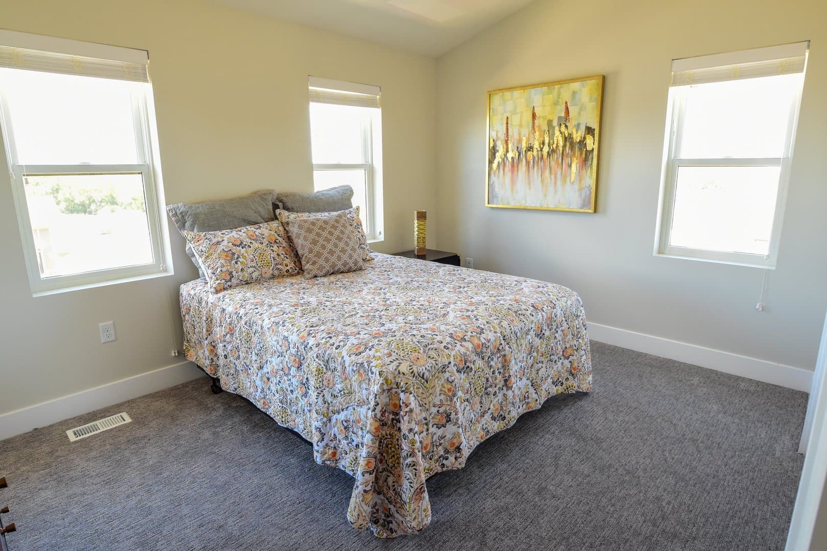 Omaha Apartment: 13178 Lincoln Road