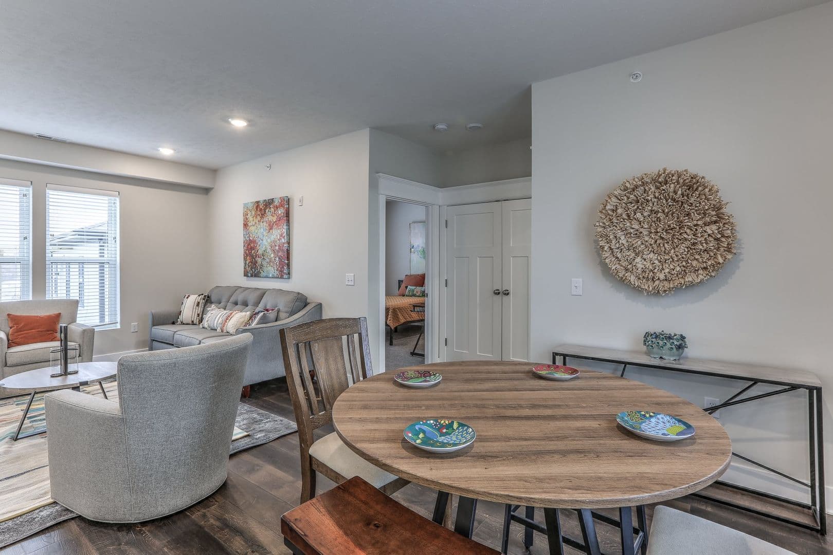 Omaha Apartment: 13178 Lincoln Road