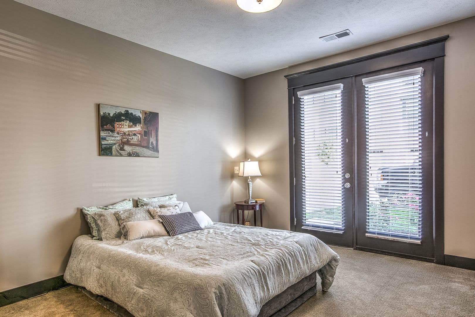 Elkhorn Apartment: 1010 N. 192nd Court, 1004 N. 192nd Court, 1011 N. 192nd Court