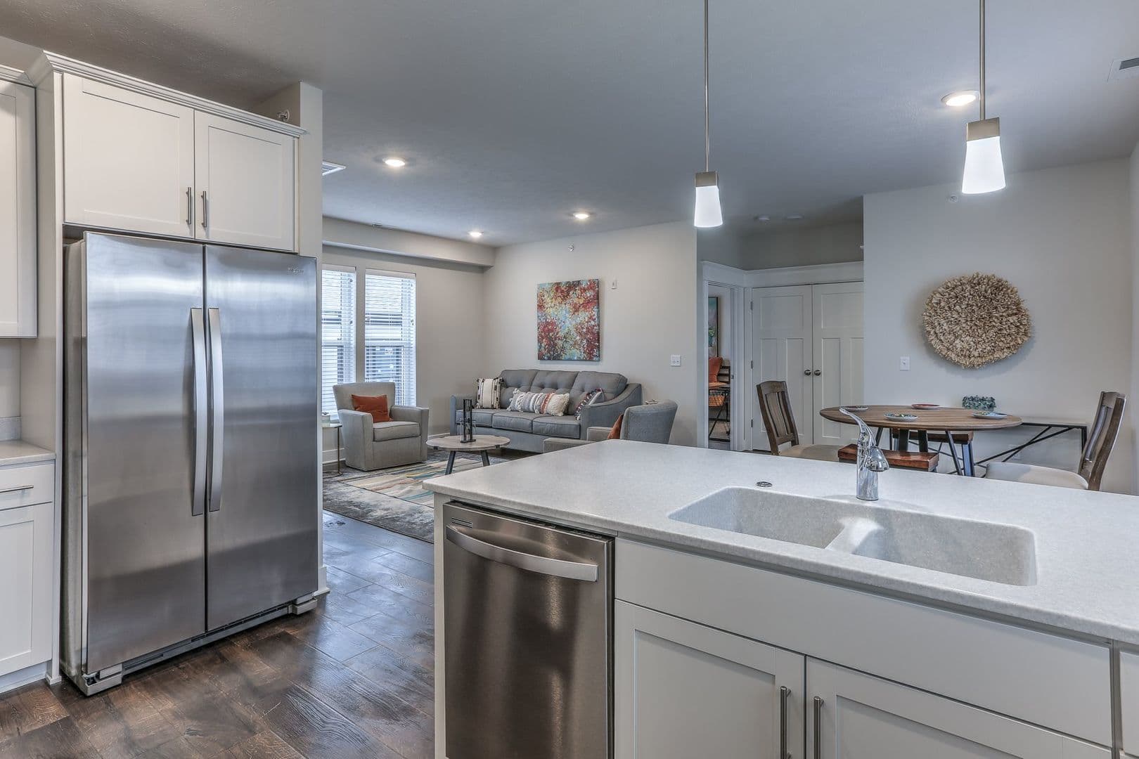 Omaha Apartment: 13178 Lincoln Road