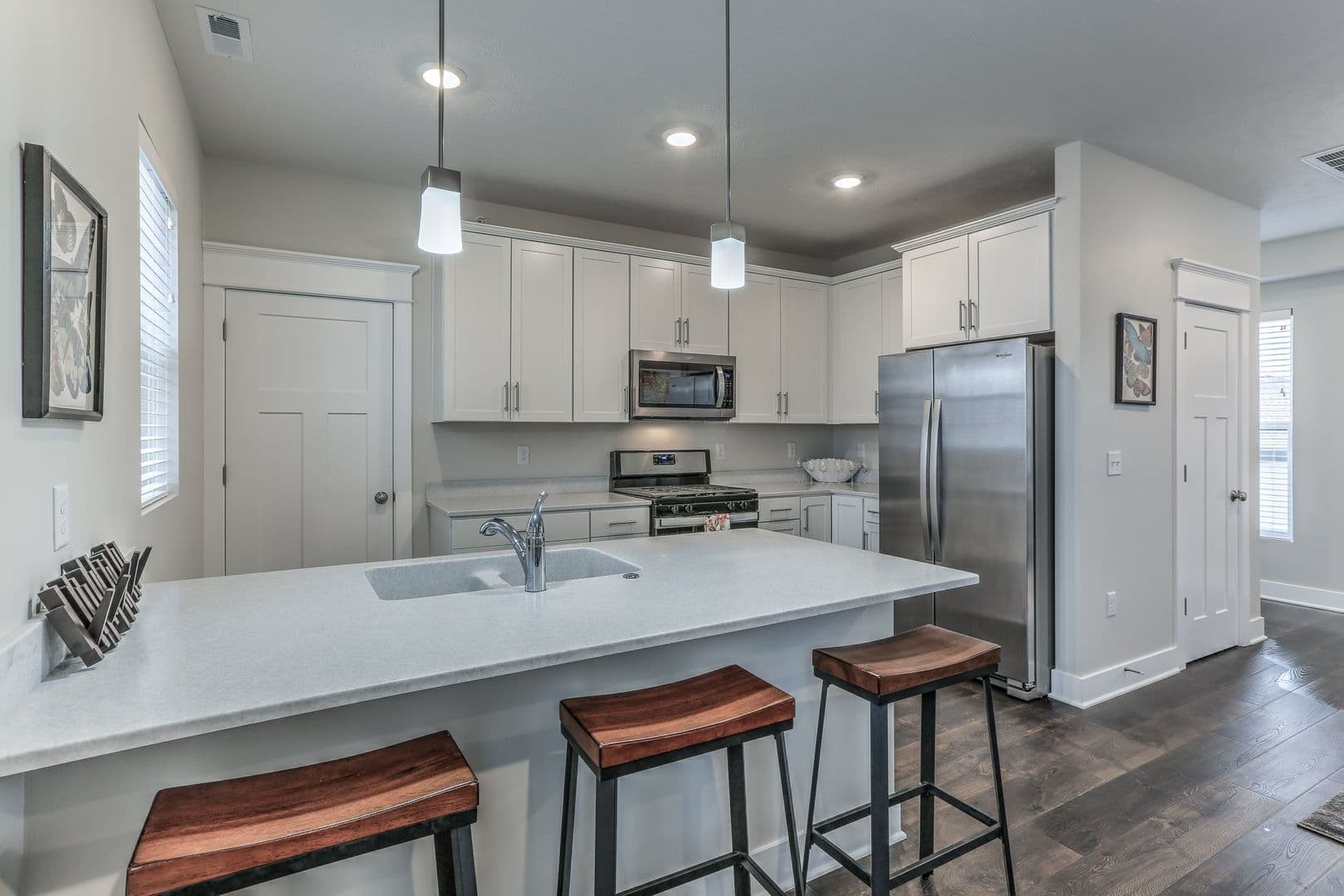Omaha Apartment: 13178 Lincoln Road