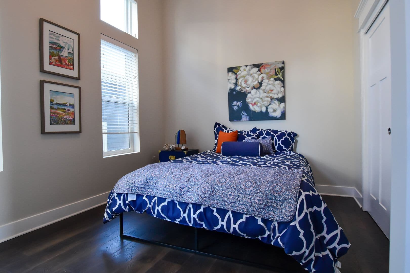 Omaha Apartment: 13178 Lincoln Road