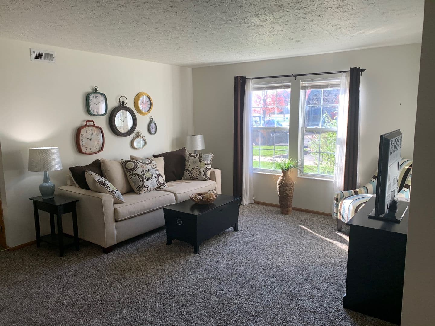 Ashville Apartment: 800 Long Street