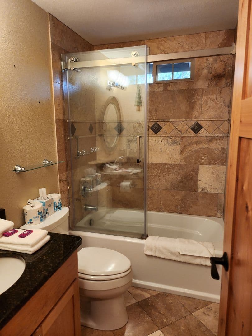 Sunriver House: 14 Ollalie Lane