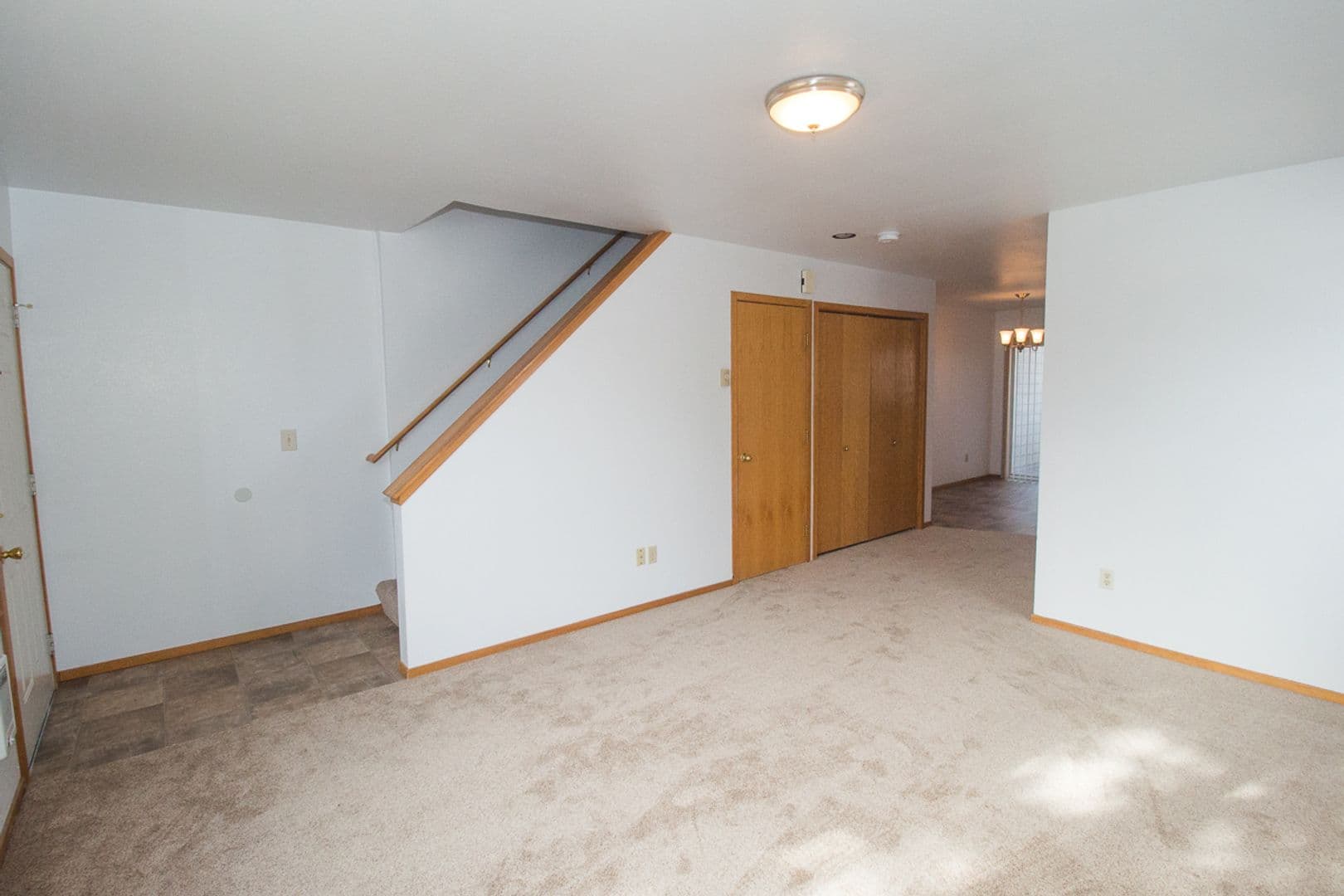 Bend Apartment: 2528 NE Conners Avenue