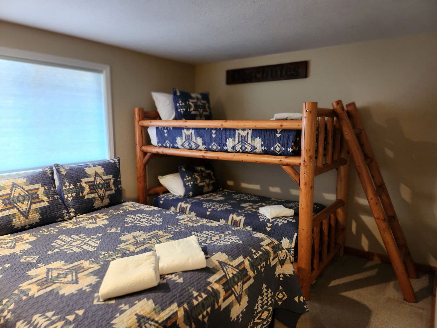 Sunriver House: 14 Ollalie Lane