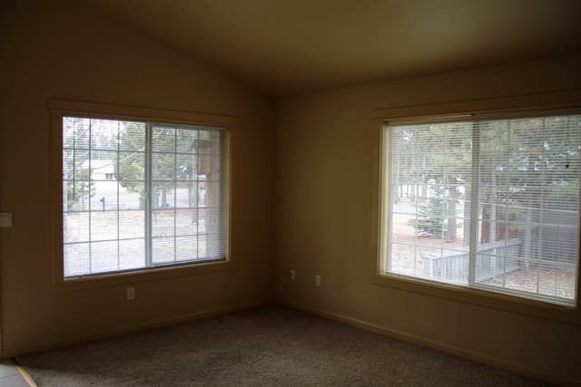 Bend House: 17210 Gadwall Rd.