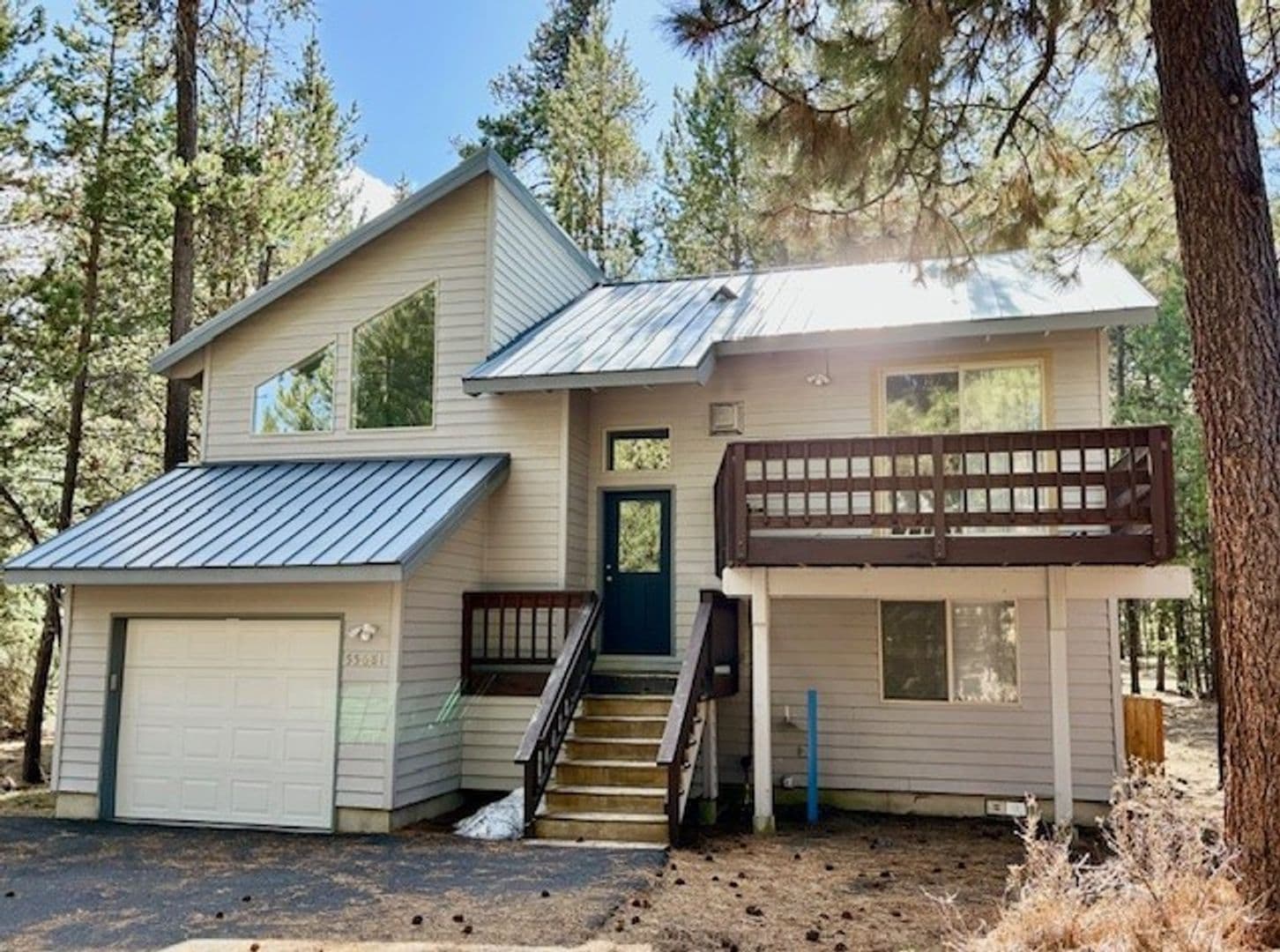 Bend House: 55681 Wagon Master Way