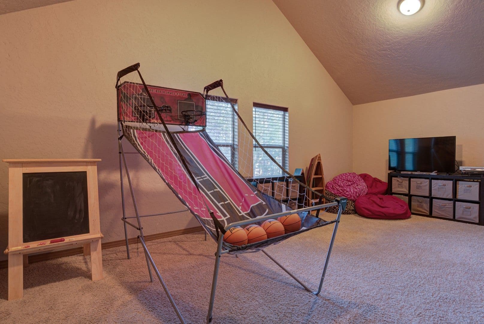 Bend House: 16831 Jacinto Rd.