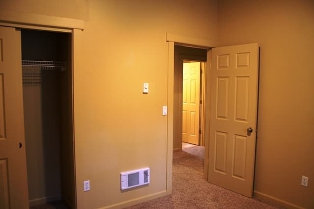 Bend House: 17210 Gadwall Rd.