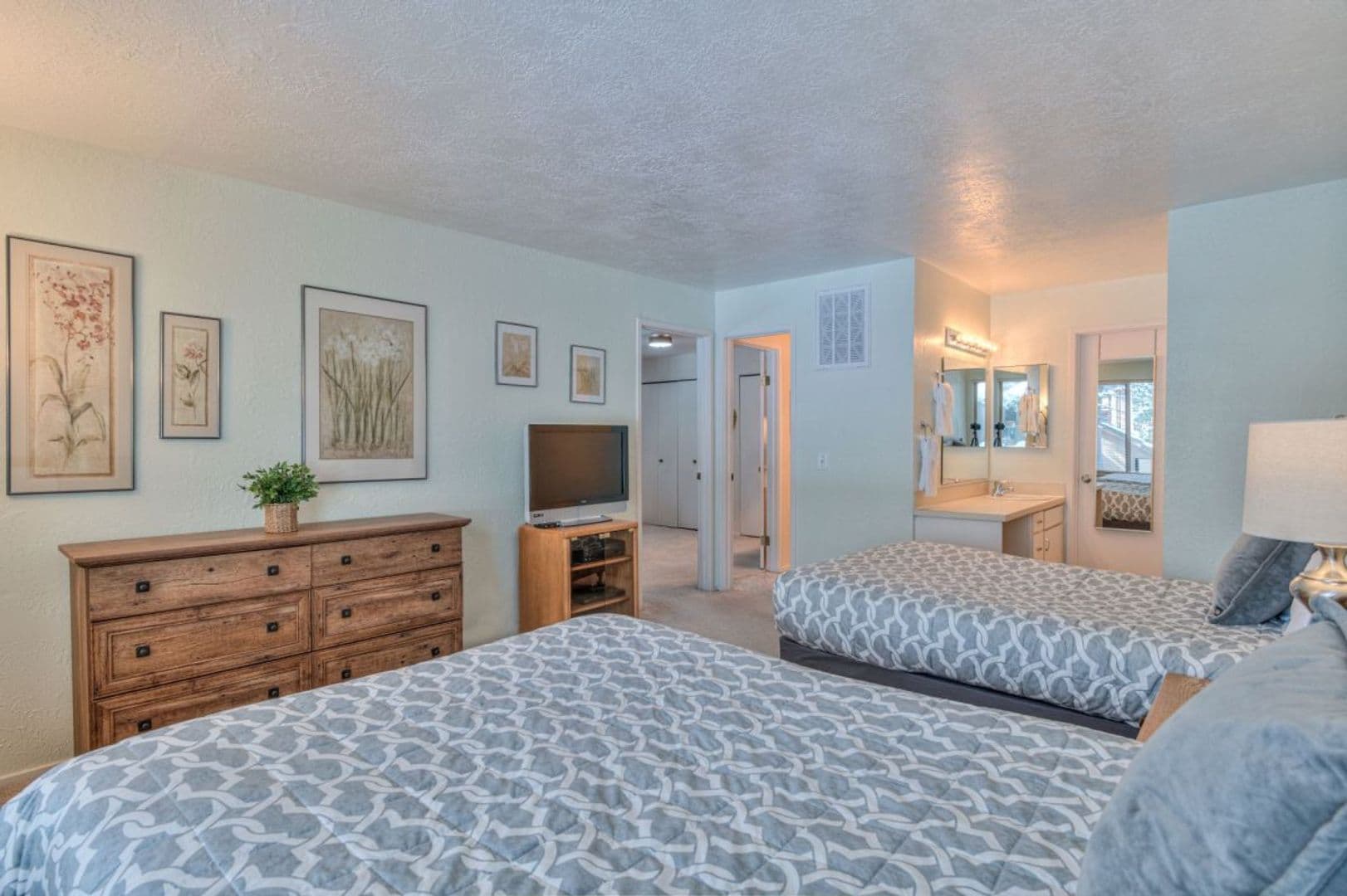 Sunriver Condo: Tennis Village Condominium unit #58