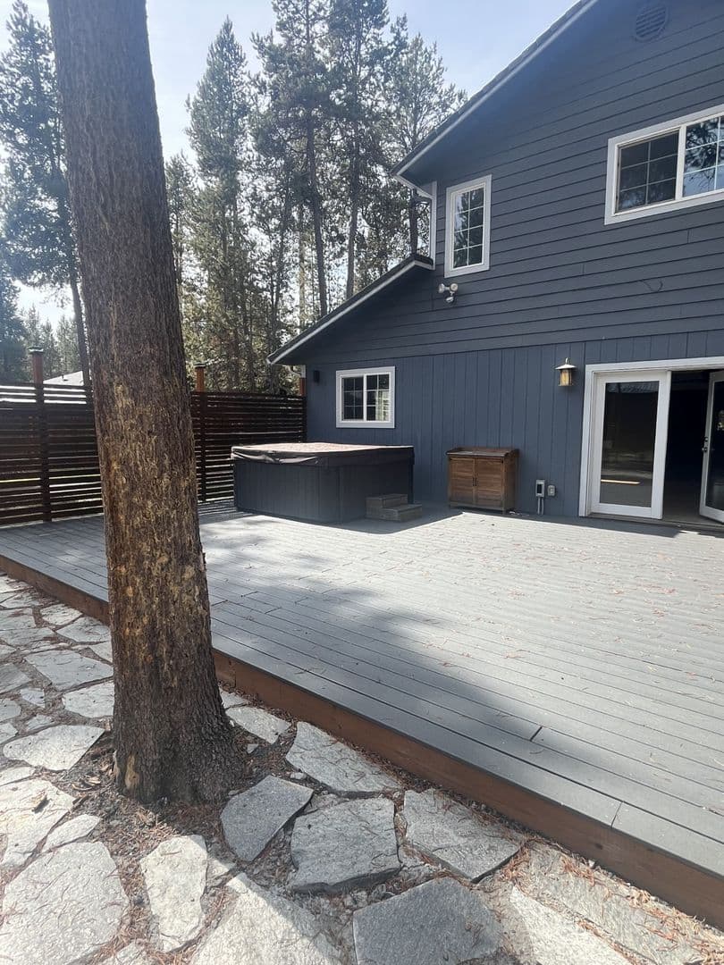Bend House: 55768 Snow Goose Rd.