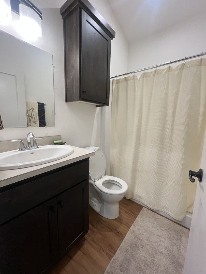 Bend House: 17169 Merganser Dr.