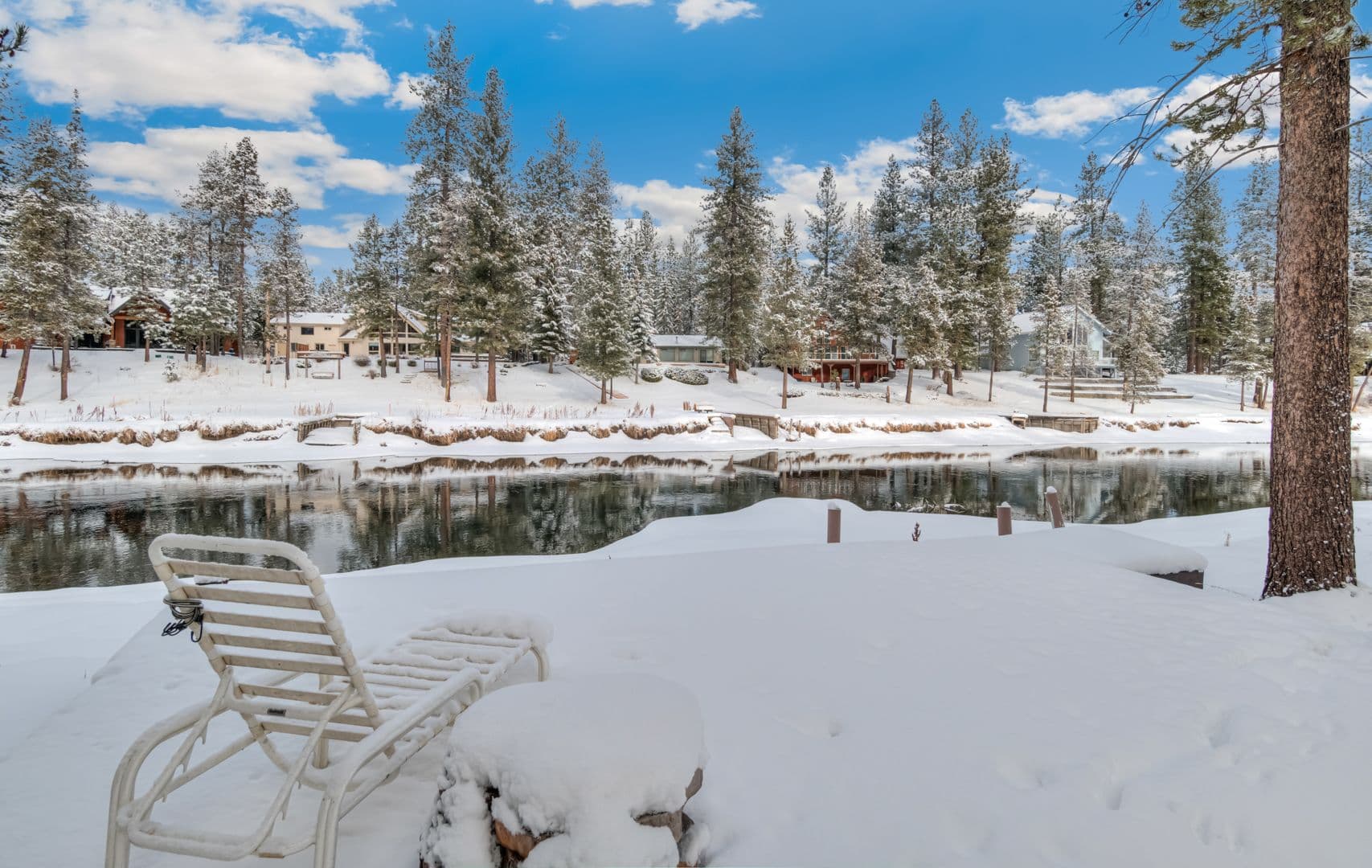 Bend House: 17169 Merganser Dr.