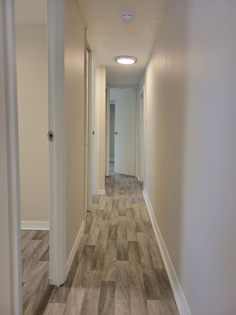 Winter Haven House: 1439 34th St NW, UNIT #8