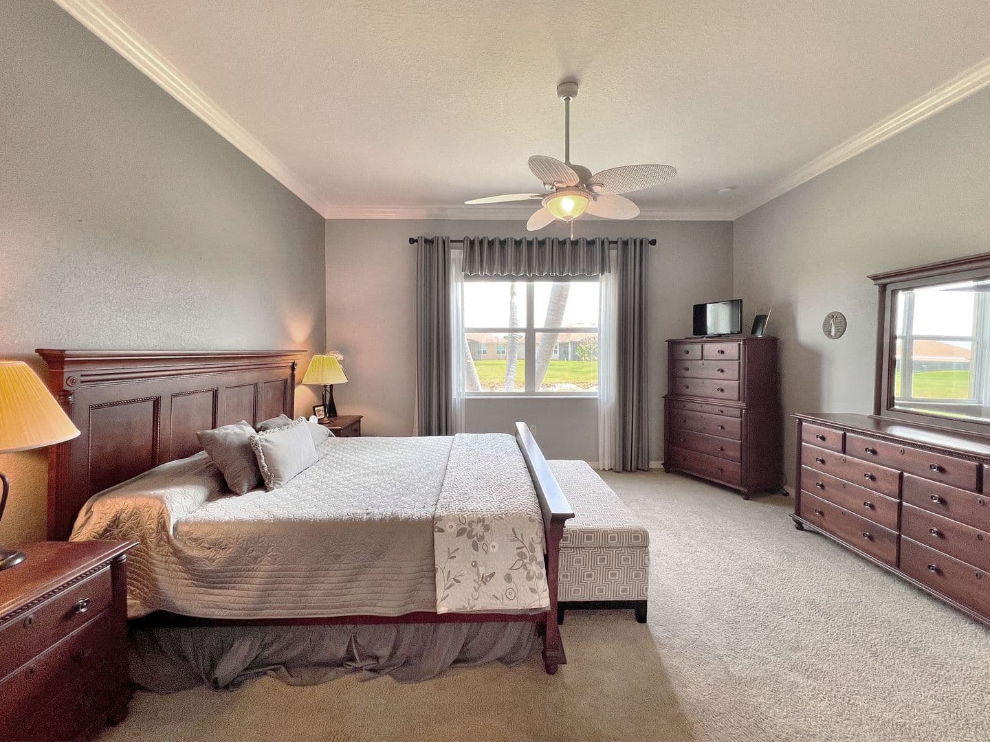 Winter Haven House: 5225 Pebble Beach Blvd