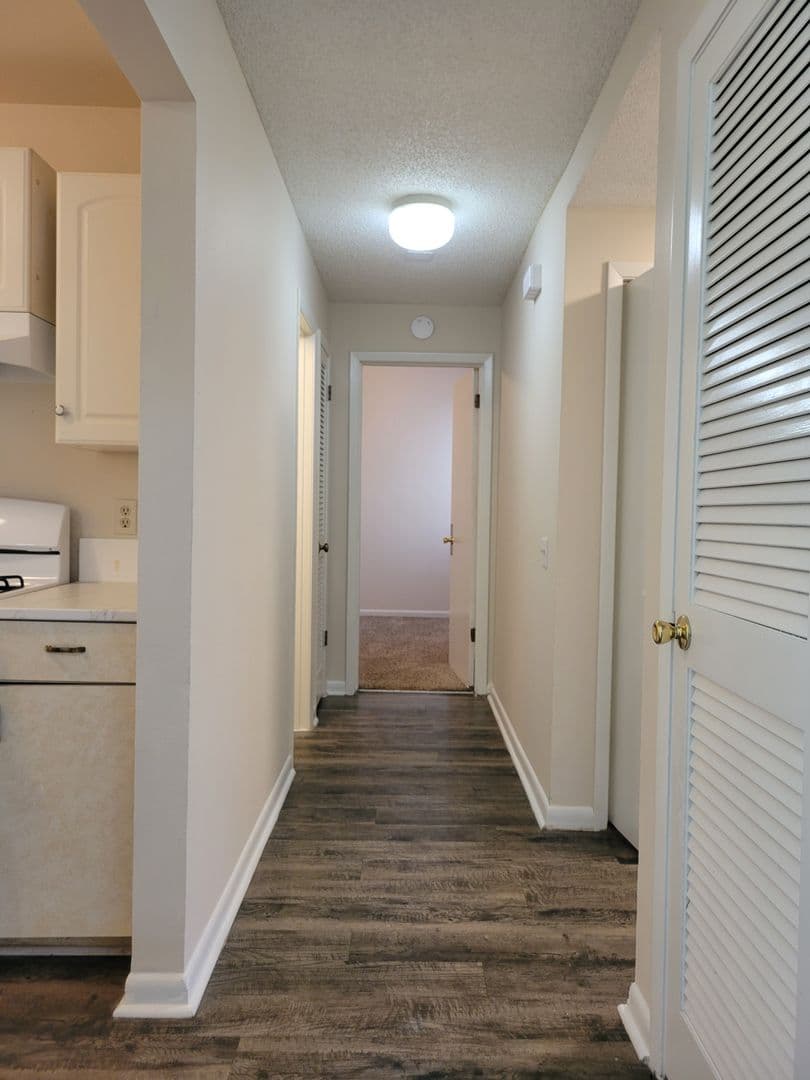 Winter Haven House: 2040 San Marcos Drive, #106