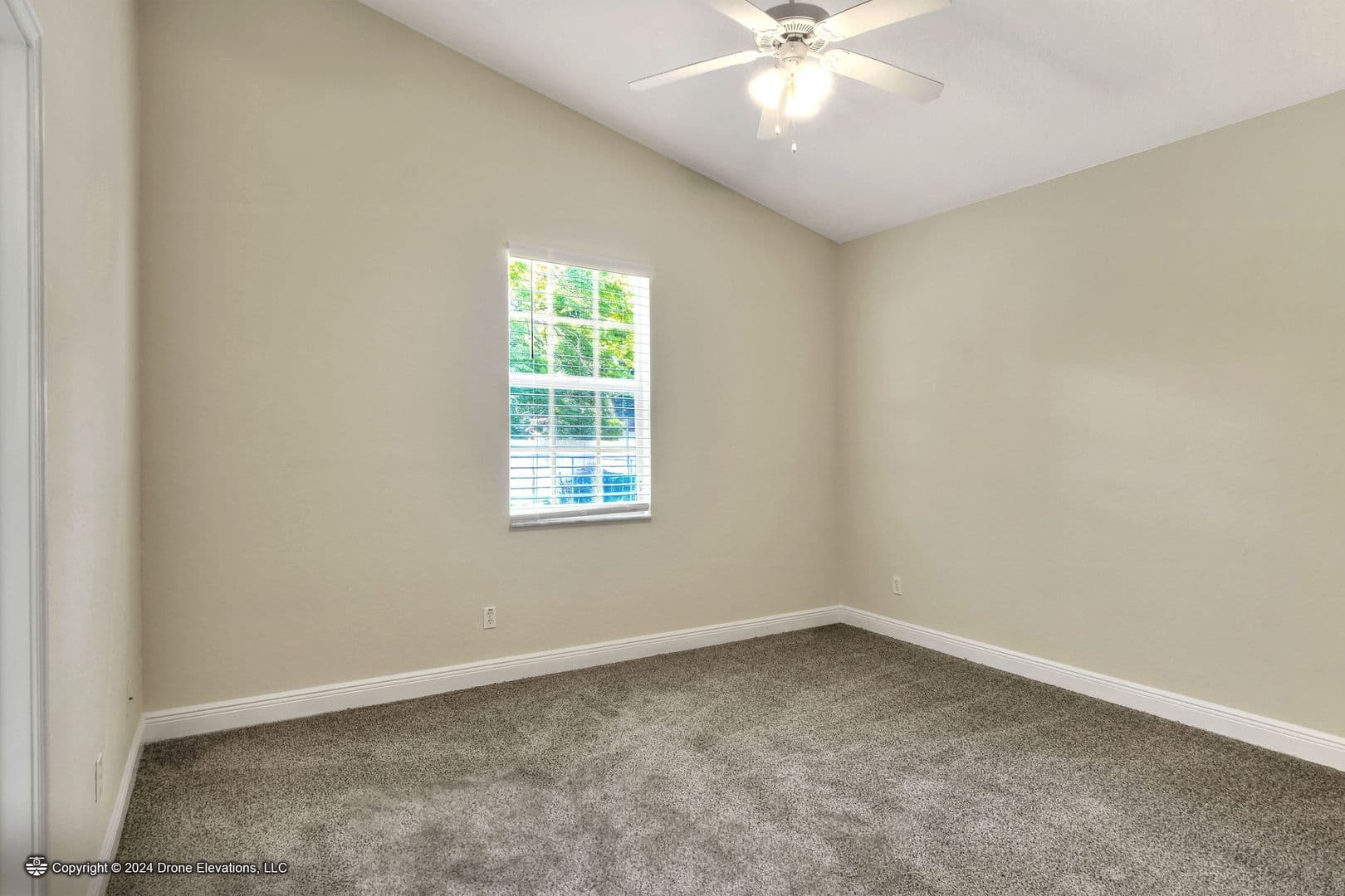 Winter Haven House: 2213 W Central Ave