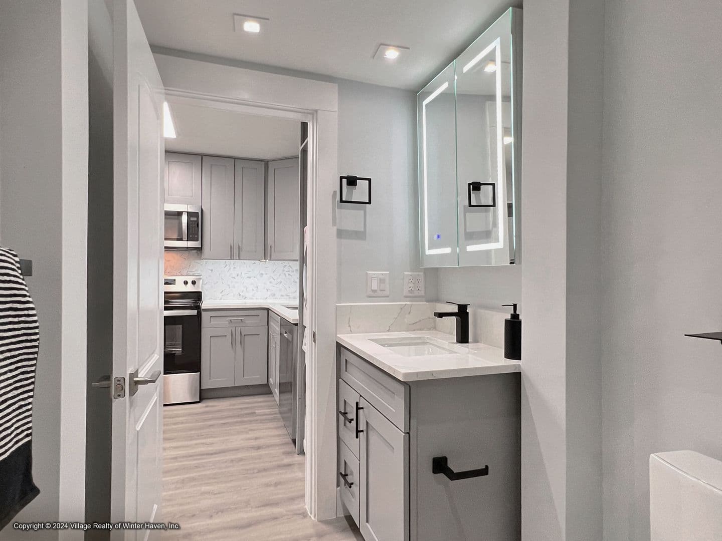 Winter Haven Apartment: 1150 3rd St SW