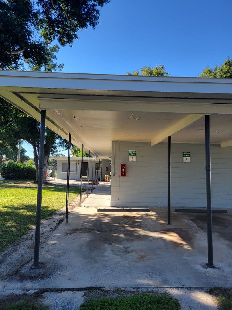 Winter Haven Apartment: 1209 6th Street SE
