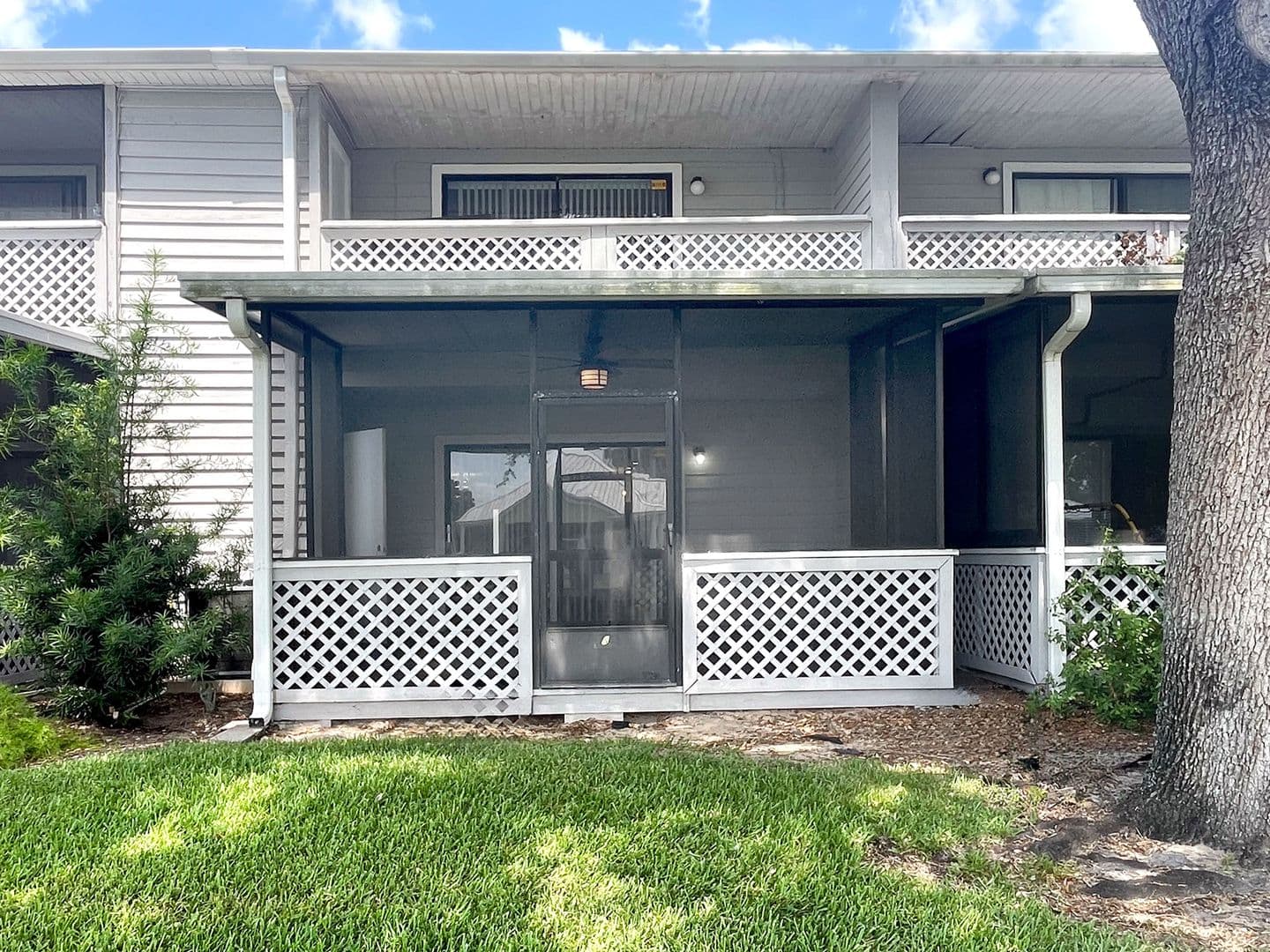 Winter Haven Townhome: 307 Orange Blossom Drive