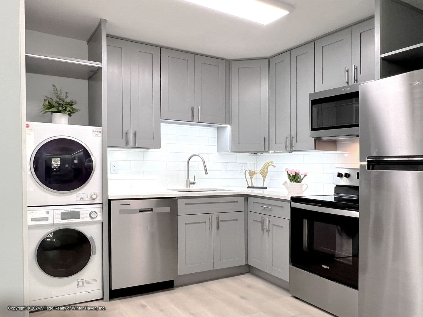Winter Haven Apartment: 1150 3rd St SW