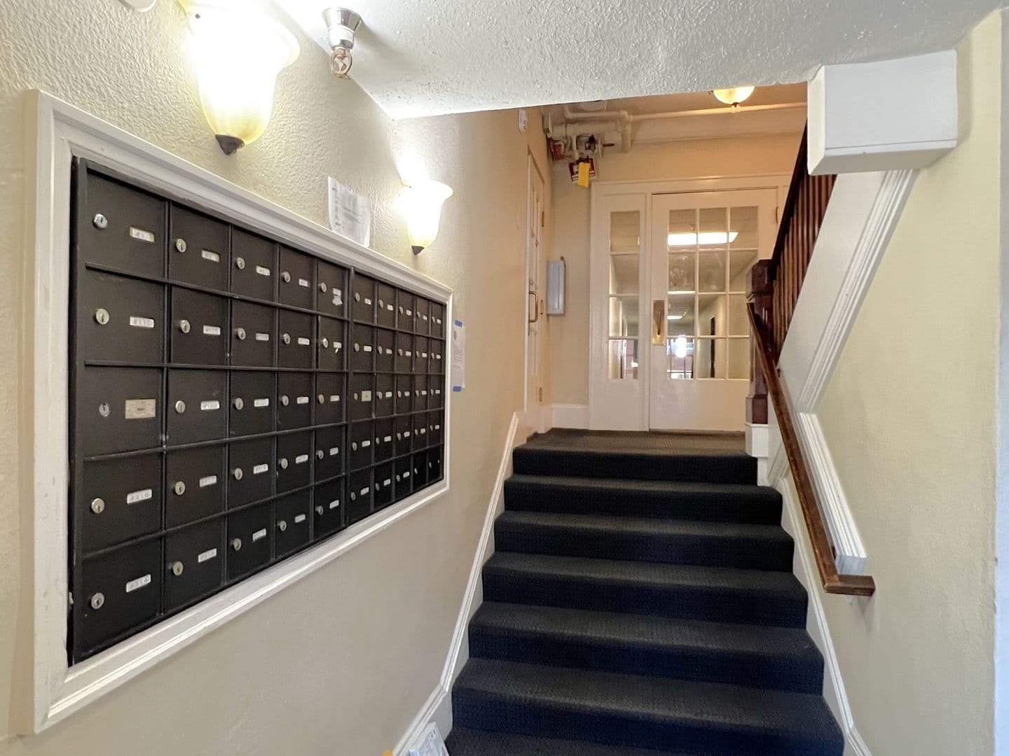Portland Apartment: 2151 NW Johnson Street