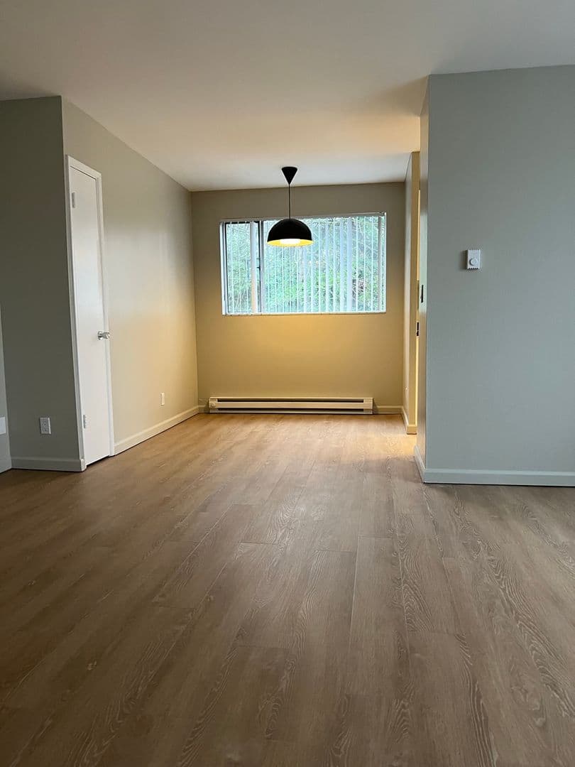 Portland Apartment: 2020 SW Salmon Street