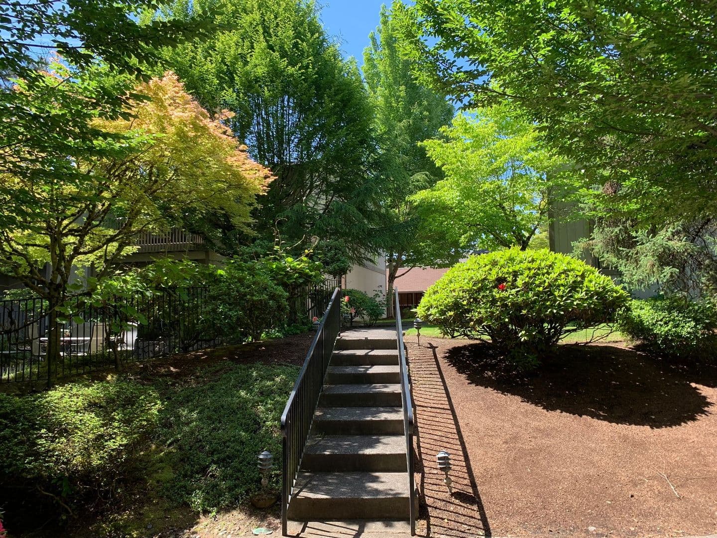 Beaverton Apartment: 11835 SW Ridgecrest Drive